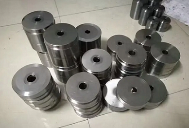 tungsten carbide cold heading die