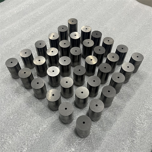 GT55 carbide forging die