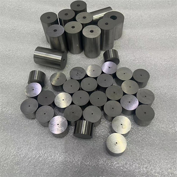 GT55 carbide forging die